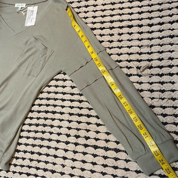 ✨🆕NWT GRACE & LACE Bellissimo Draped Waffle knit long sleeve top Womens size XL - Picture 11 of 12